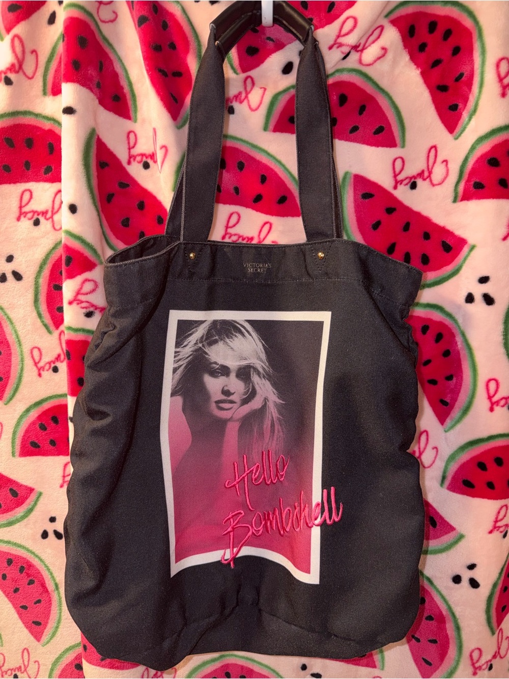 🖤🩷 Victoria's Secret Tote Bag with Graphic Script
